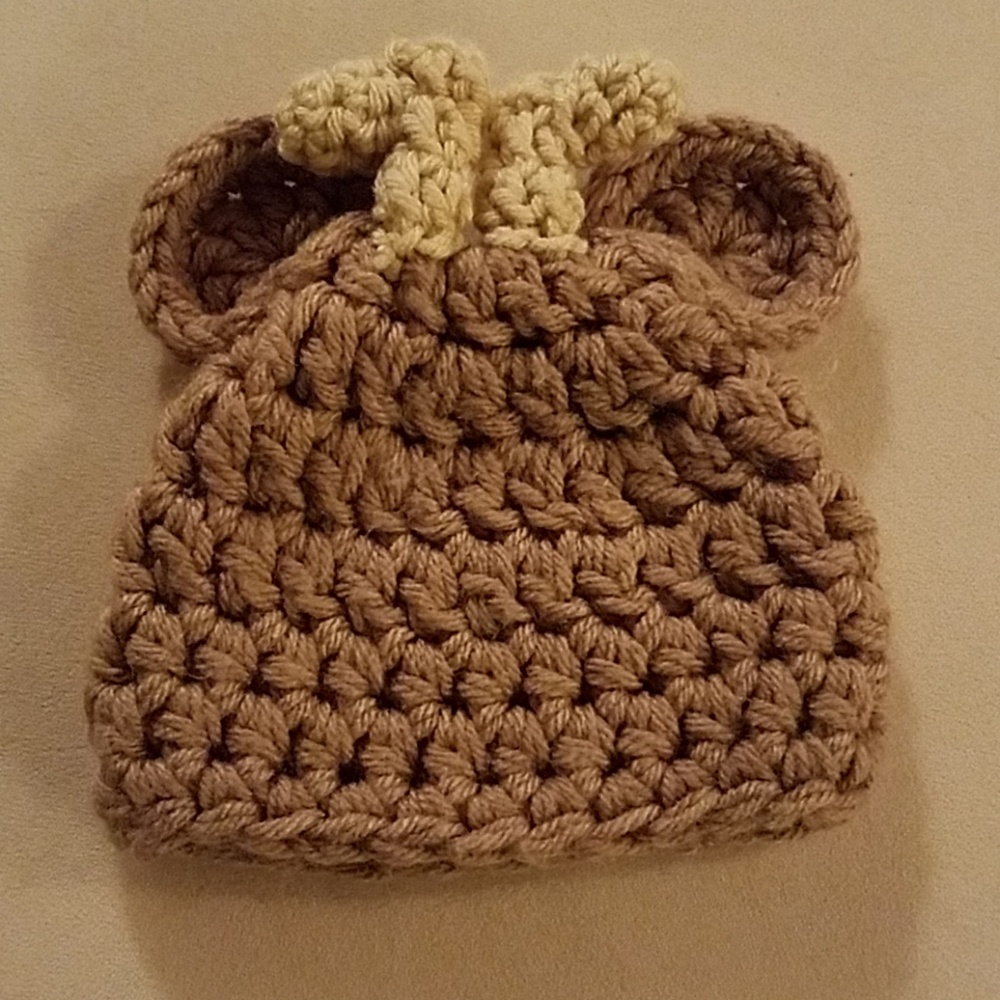 Newborn reindeer hat